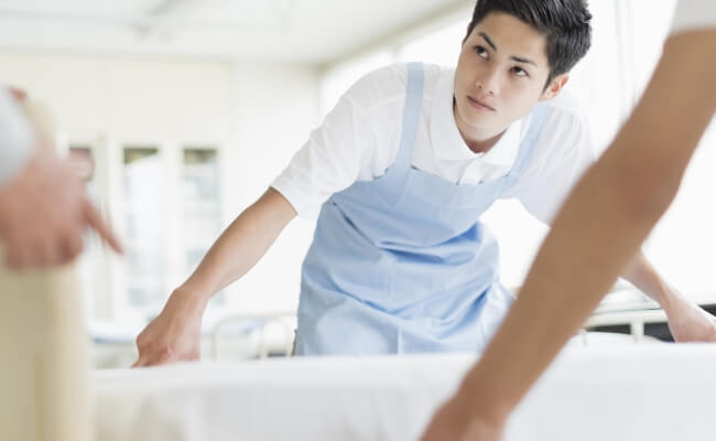 フクシカサーチは、資格を取得したいあなたとスクールをつなぐマッチングサイトです。-02