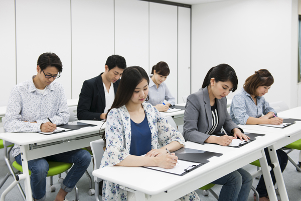 特定非営利活動法人　かながわ福祉保健学院